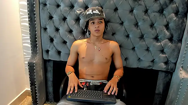 MARSHALL SPENCER online show from October 2025 04:04:01 AM