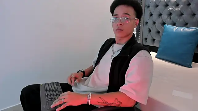 MARSHALL SPENCER online show from November 2025 01:13:01 PM