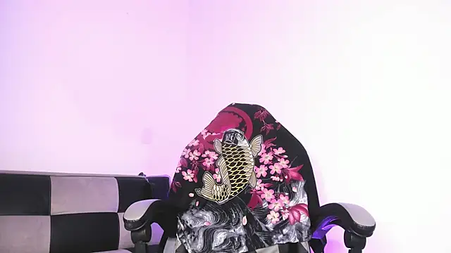 GwenHazel online show from October 2025 12:17:01 PM