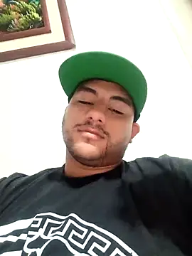 Onelioluna online show from September 2025 01:44:02 PM