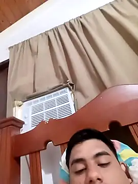 Onelioluna online show from December 2025 04:45:01 PM