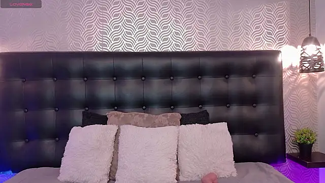 NaiaraMasson  online show from March 2026 12:10:01 PM