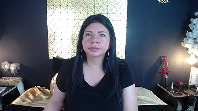 kinky momm online show from May 2026 03:38:02 PM