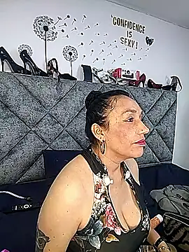 Shantey Laurent online show from April 2026 03:46:01 PM