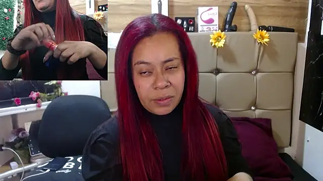 Snapshot of MIA__SPENCER chatting on September 2025 05:18:02 PM MIA SPENCER online show from September 2025 05:18:02 PM