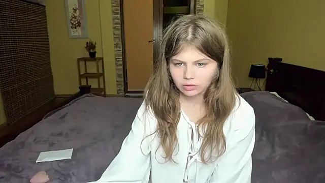 Lilly Jess online show from September 2025 05:24:01 PM