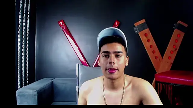 Matthewlodge online show from October 2025 01:11:01 PM