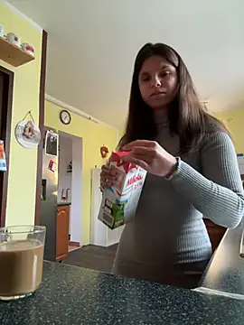 Brutecia2002 online show from April 2026 05:08:02 AM