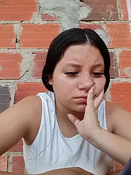 Shell Latina online show from October 2025 02:48:01 PM