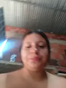 Snapshot of Shell_Latina chatting on February 2026 02:00:02 PM Shell Latina online show from February 2026 02:00:02 PM