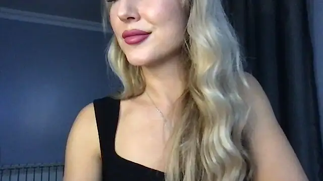 Pyrelissa online show from December 2025 06:24:02 PM