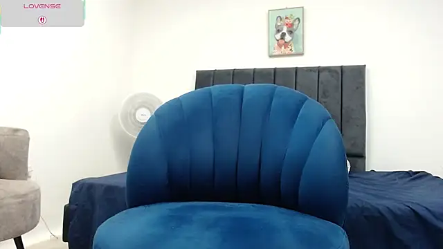 adriel escalante online show from February 2026 03:32:01 AM