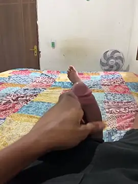 Roludo222346 online show from February 2026 07:02:02 PM