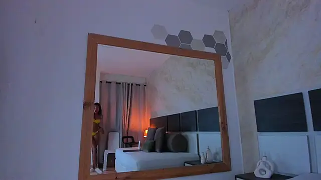 Susanna Cute online show from October 2025 01:11:02 PM