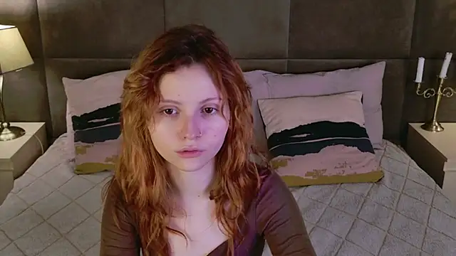 Snapshot of AlisHanson chatting on November 2025 02:09:01 PM AlisHanson online show from November 2025 02:09:01 PM