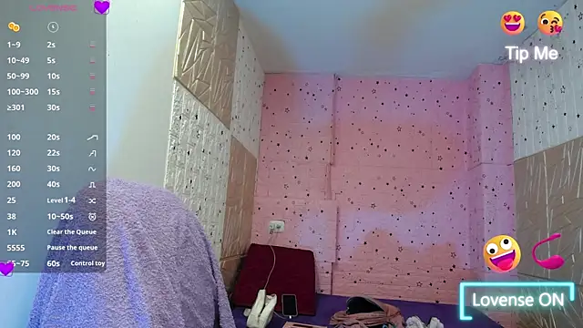 emmydurant online show from October 2025 08:57:01 PM