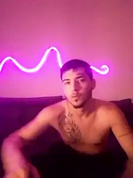 Bbzinha 18 online show from November 2025 08:14:02 AM