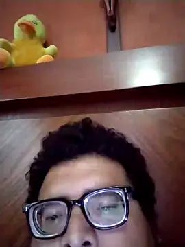 Santiagoqro85 online show from September 2025 02:39:02 PM