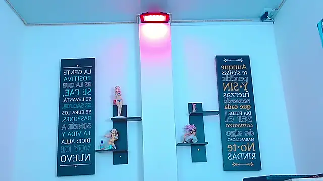 Snapshot of CHLOE_THUNDERS chatting on February 2026 11:15:02 AM CHLOE THUNDERS online show from February 2026 11:15:02 AM