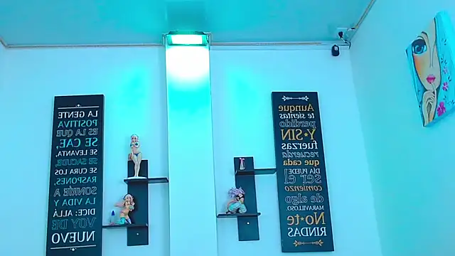 Snapshot of CHLOE_THUNDERS chatting on February 2026 03:13:02 PM CHLOE THUNDERS online show from February 2026 03:13:02 PM