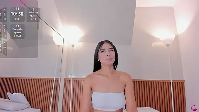 nicol giraldoo online show from February 2026 04:12:02 AM