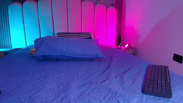 abbyrouss  online show from February 2026 03:03:02 AM