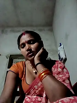 Snapshot of Cm_pooja chatting on May 2026 05:54:01 PM Cm pooja online show from May 2026 05:54:01 PM