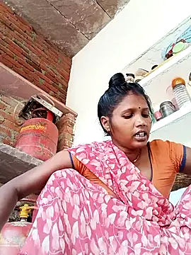 Snapshot of Cm_pooja chatting on July 2026 04:06:02 AM Cm pooja online show from July 2026 04:06:02 AM
