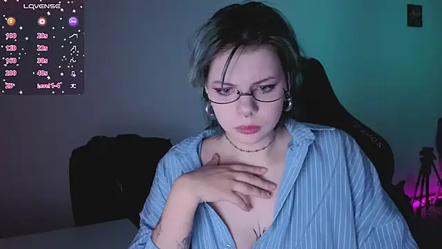 Alice Zev online show from September 2025 09:51:01 PM