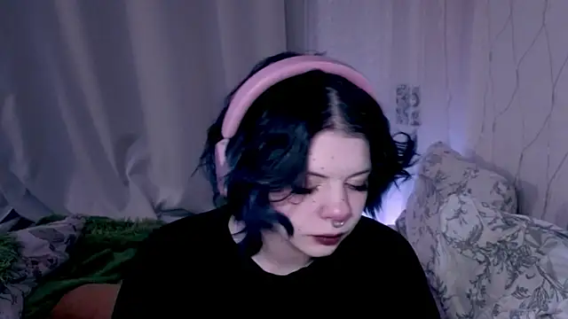 Alice Zev online show from April 2026 01:10:02 AM