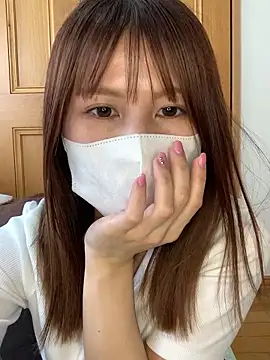 Snapshot of -Hikari-00- chatting on May 2026 01:25:02 AM -Hikari-00- online show from May 2026 01:25:02 AM