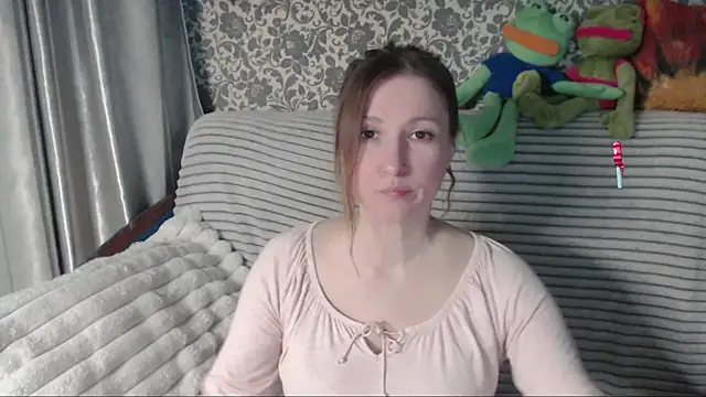 LesanaMagic online show from May 2026 06:34:02 PM