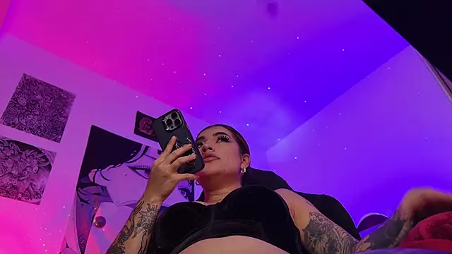 eva mendexx online show from May 2026 12:18:01 AM