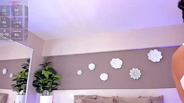 VictoriaShelby online show from February 2026 11:43:02 AM