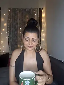 Pillango1212 online show from January 2026 07:11:01 PM