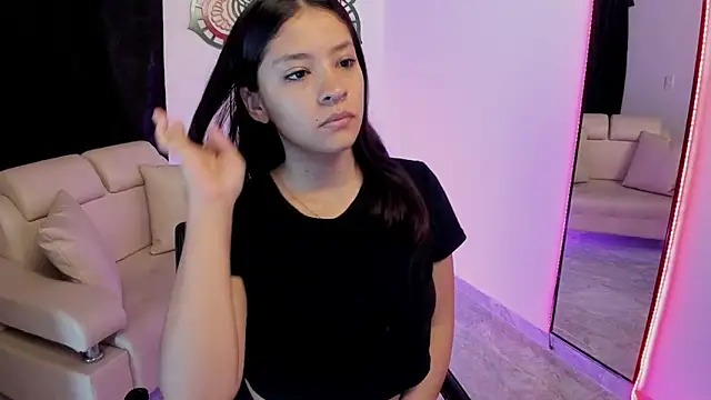 Candy fox 19 online show from February 2026 01:23:02 PM