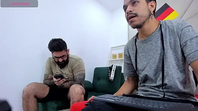 Snapshot of Harald_Smed chatting on September 2025 01:05:01 PM Harald Smed online show from September 2025 01:05:01 PM