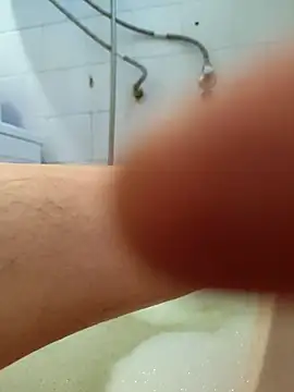 Treport84 online show from November 2025 02:16:01 PM