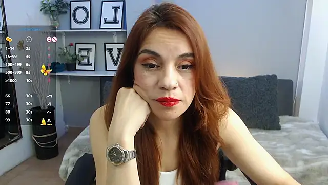Snapshot of KendallWood_ chatting on June 2026 10:18:02 PM KendallWood online show from June 2026 10:18:02 PM