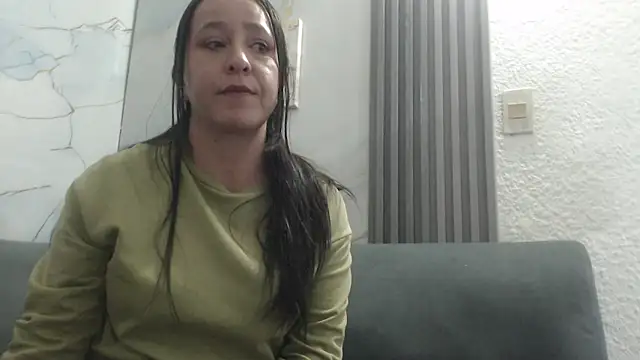 MelissaCooper   online show from September 2025 08:31:01 PM