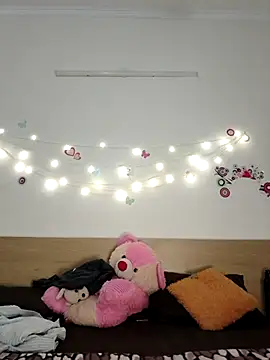 Lusty jasminee online show from February 2026 04:44:01 PM