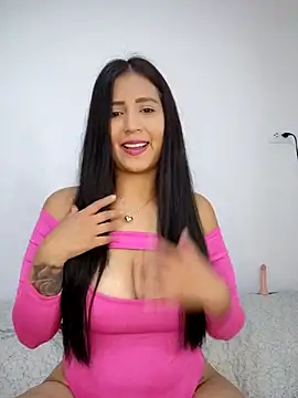 ellafrost-1 online show from September 2025 03:45:01 PM