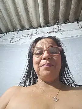 Lucerito-Hot online show from April 2026 09:23:01 PM