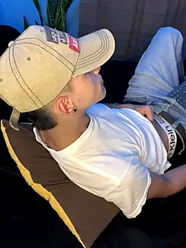 Boyxcock7 online show from September 2025 04:03:01 AM