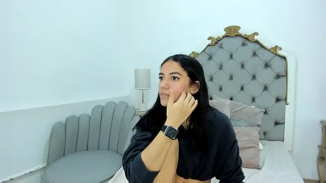 Skylerwhite02 online show from December 2025 08:20:02 AM