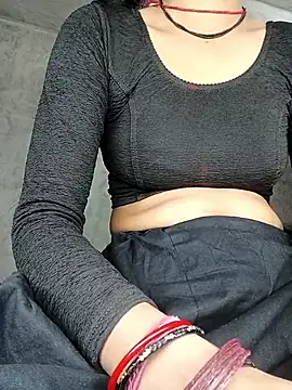 Snapshot of Aasha_devi05 chatting on October 2025 10:44:01 PM Aasha devi05 online show from October 2025 10:44:01 PM