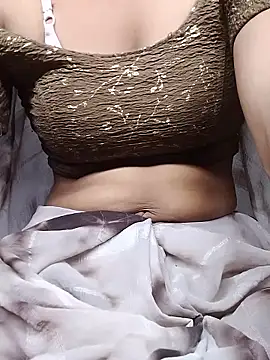 Snapshot of Aasha_devi05 chatting on October 2025 05:25:01 PM Aasha devi05 online show from October 2025 05:25:01 PM