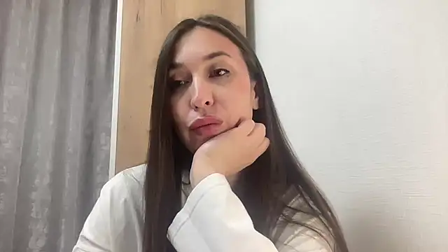 Orvina online show from May 2026 11:22:01 PM