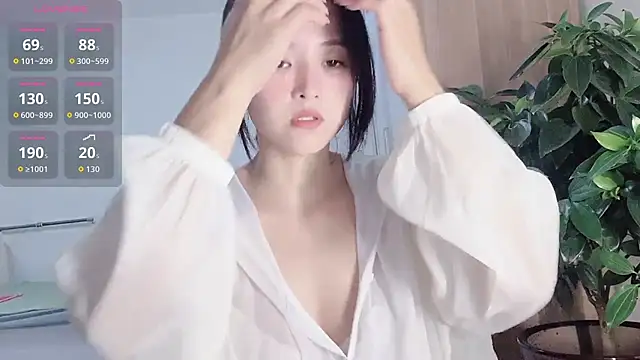 Crystal 168 online show from October 2025 02:08:01 PM