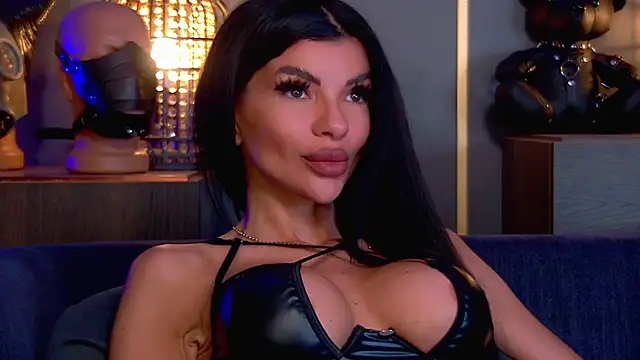EleniaDevons online show from May 2026 02:45:01 PM
